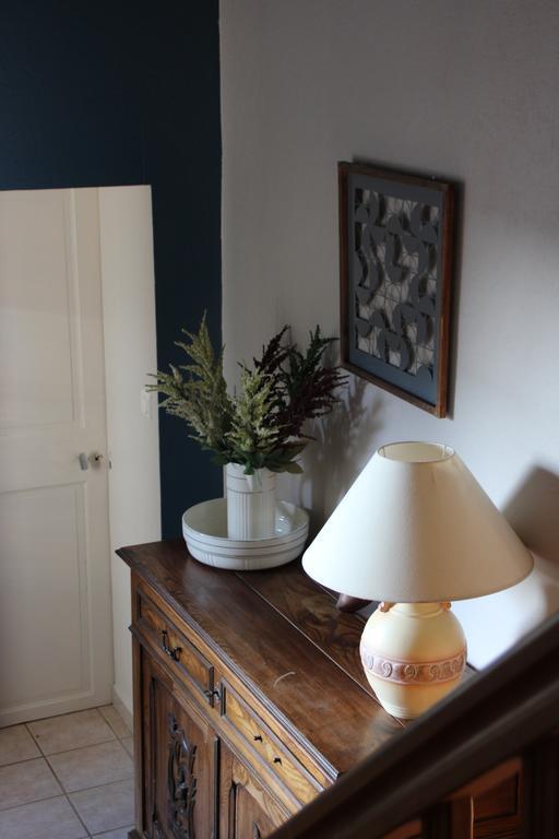 Bed and Breakfast Au Repos Du Roi Maisoncelle Exterior foto